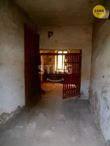 Prodej výrobních prostor, Neplachovice, U Potoka, 1312 m2