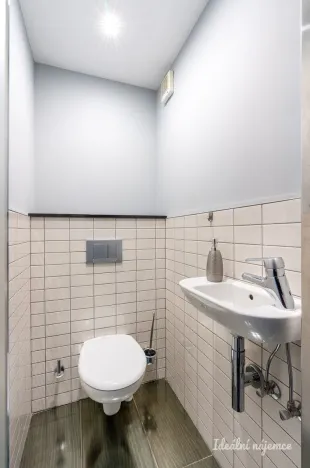 Pronájem bytu 3+kk, Praha - Smíchov, Staropramenná, 78 m2