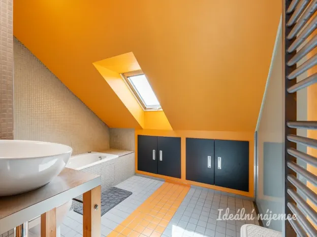 Pronájem bytu 3+kk, Praha - Smíchov, Staropramenná, 78 m2