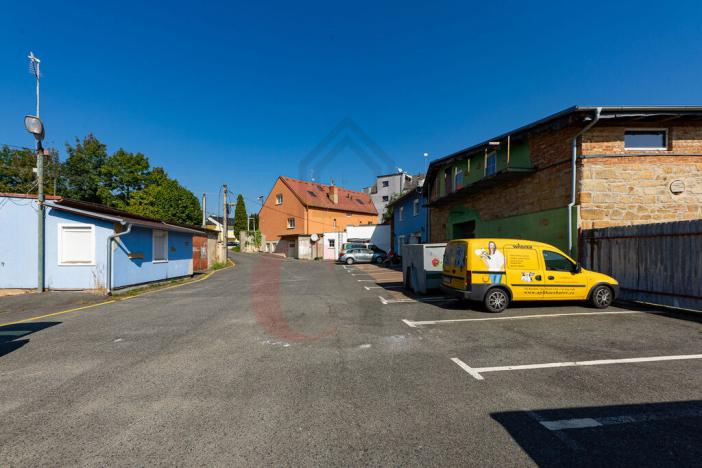 Prodej skladu, Plzeň, Na Roudné, 1982 m2