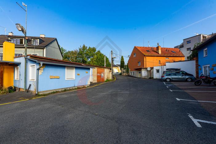 Prodej skladu, Plzeň, Na Roudné, 1982 m2