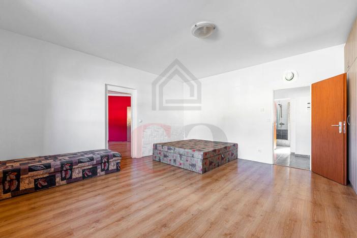 Prodej skladu, Plzeň, Na Roudné, 1982 m2