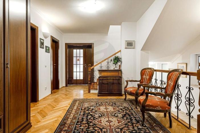 Prodej rodinného domu, Praha - Kunratice, Kálmánova, 715 m2