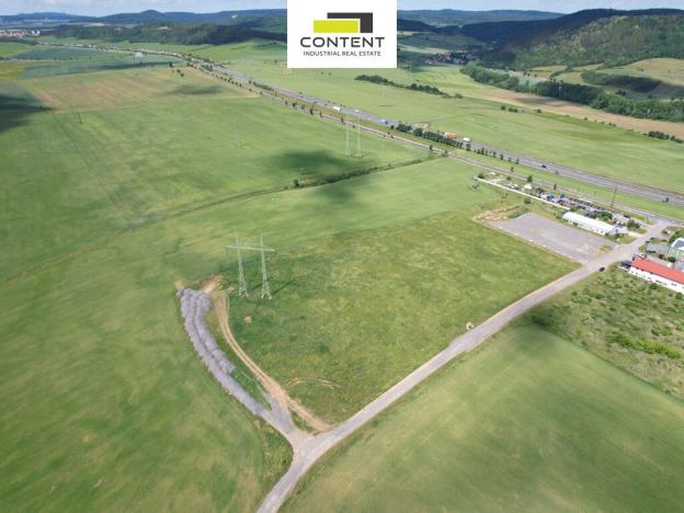 Prodej pozemku pro komerční výstavbu, Bavoryně - Na Lhotkách, 9891 m2