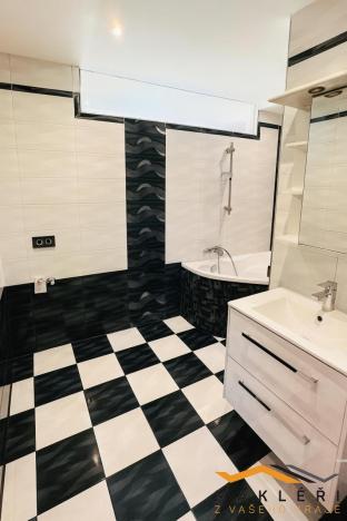 Pronájem bytu 2+1, Nová Bystřice, K. H. Borovského, 61 m2