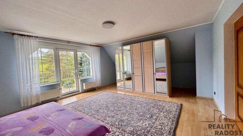 Prodej rodinného domu, Psáry, Pod Vápenkou, 226 m2