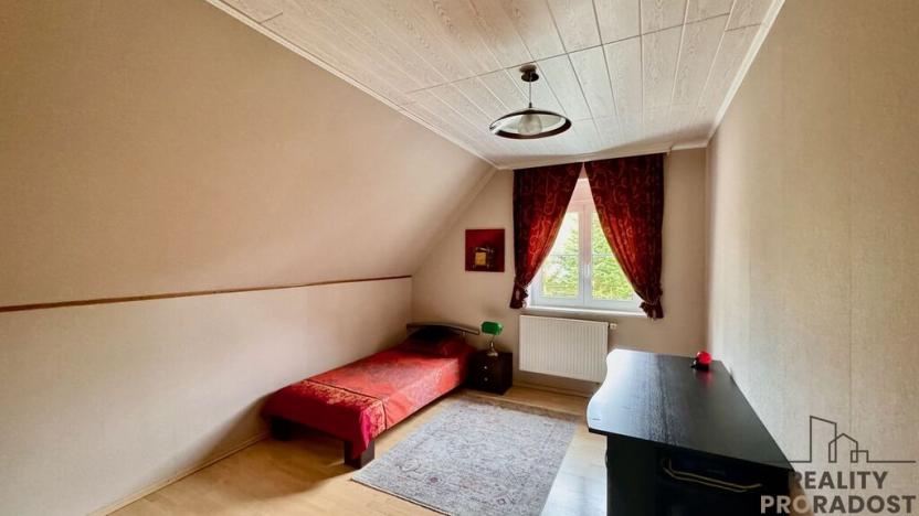 Prodej rodinného domu, Psáry, Pod Vápenkou, 226 m2