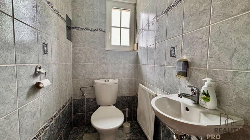 Prodej rodinného domu, Psáry, Pod Vápenkou, 226 m2