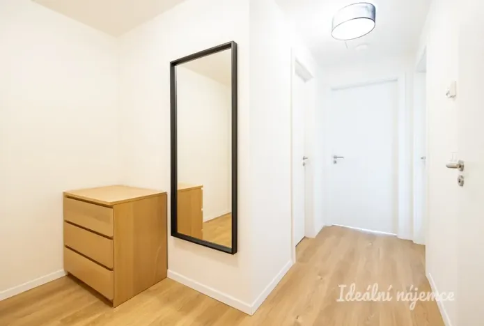 Pronájem bytu 2+kk, Praha - Michle, U plynárny, 56 m2
