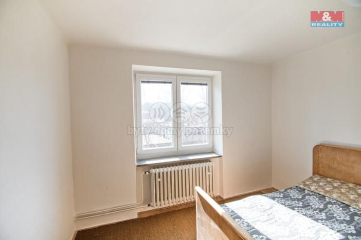 Pronájem bytu 3+1, Rožnov pod Radhoštěm, Náměstí Míru, 70 m2