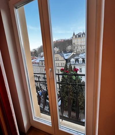 Prodej bytu 3+1, Karlovy Vary, Sadová, 112 m2