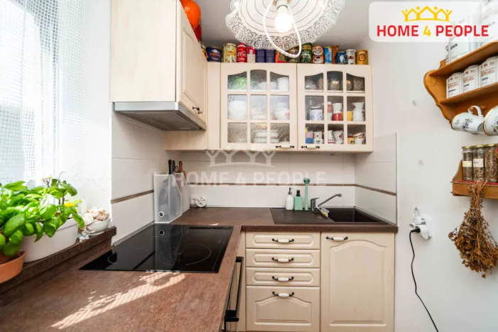 Prodej chaty, Čisovice, 85 m2