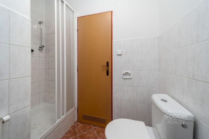 Pronájem kanceláře, Jesenice, Říčanská, 123 m2