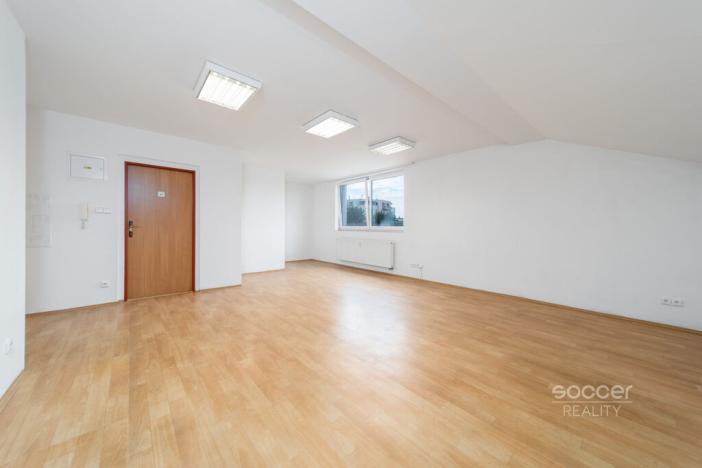 Pronájem kanceláře, Jesenice, Říčanská, 123 m2