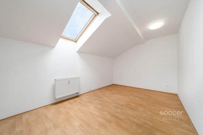 Pronájem kanceláře, Jesenice, Říčanská, 123 m2