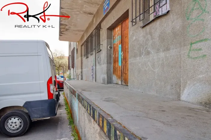 Pronájem obchodního prostoru, Lovosice, Osvoboditelů, 499 m2