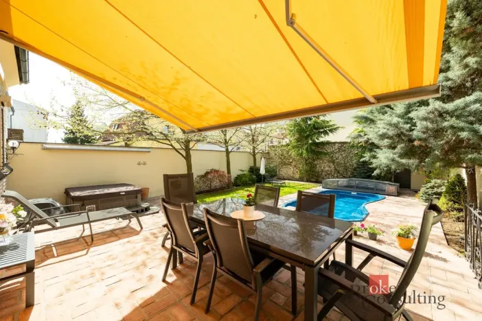 Prodej rodinného domu, Benešov, Zapova, 270 m2