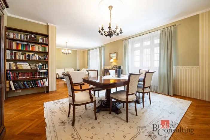 Prodej rodinného domu, Benešov, Zapova, 270 m2