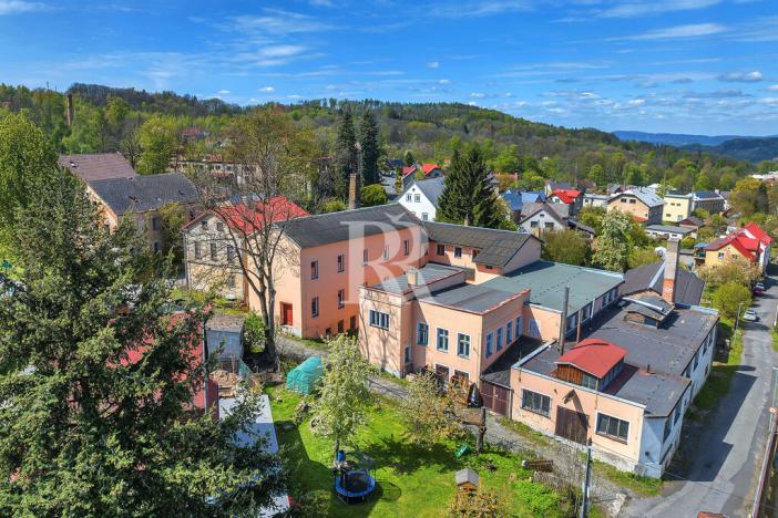 Prodej výrobních prostor, Kamenický Šenov, Dlouhá, 1800 m2