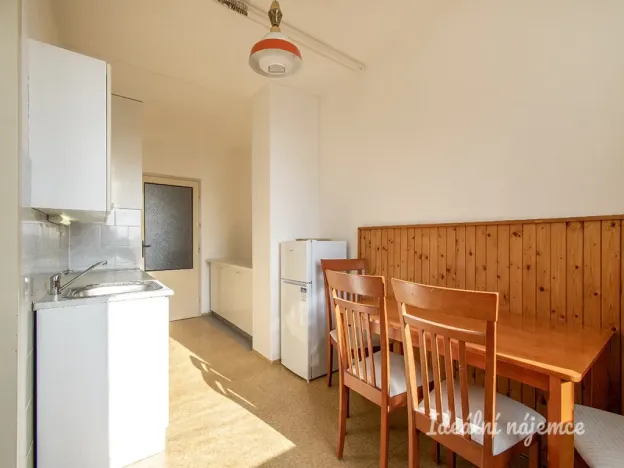 Pronájem bytu 1+1, Praha - Troja, Mazurská, 50 m2