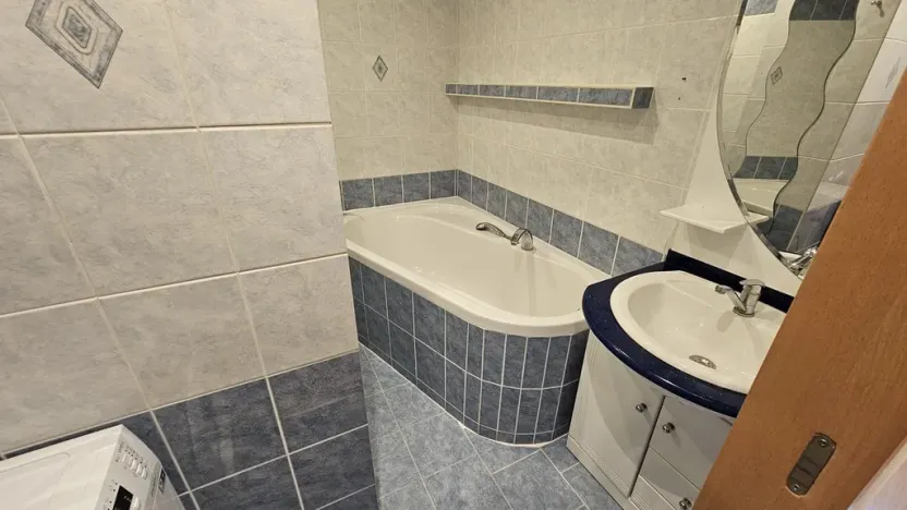 Prodej bytu 3+1, Ústí nad Labem - Ústí nad Labem-centrum, Malátova, 63 m2