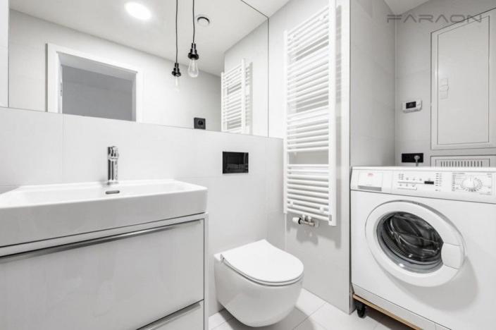 Pronájem bytu 3+kk, Praha - Smíchov, Grafická, 74 m2