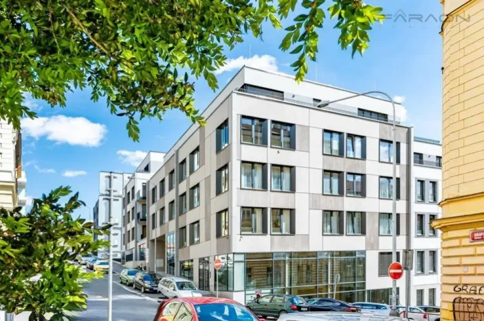 Pronájem bytu 3+kk, Praha - Smíchov, Grafická, 74 m2