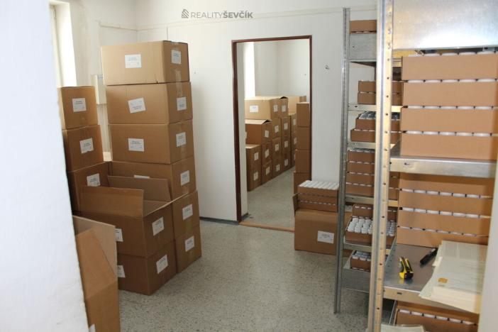 Pronájem kanceláře, České Budějovice - České Budějovice 4, Hlinská, 142 m2