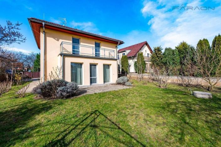 Prodej bytu 5+kk, Líbeznice, 156 m2