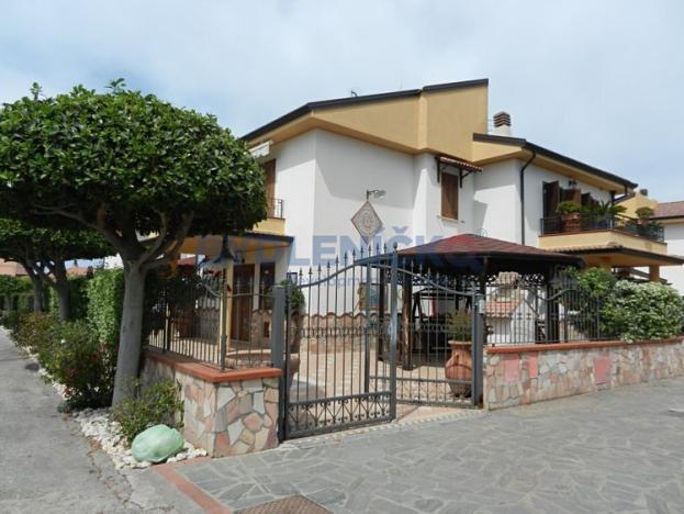 Prodej vily, Santa Maria del Cedro, Itálie, 80 m2