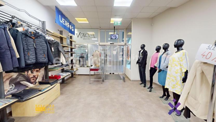 Pronájem obchodního prostoru, Luhačovice, Masarykova, 112 m2