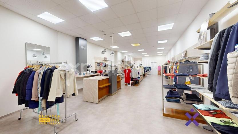 Pronájem obchodního prostoru, Luhačovice, Masarykova, 112 m2