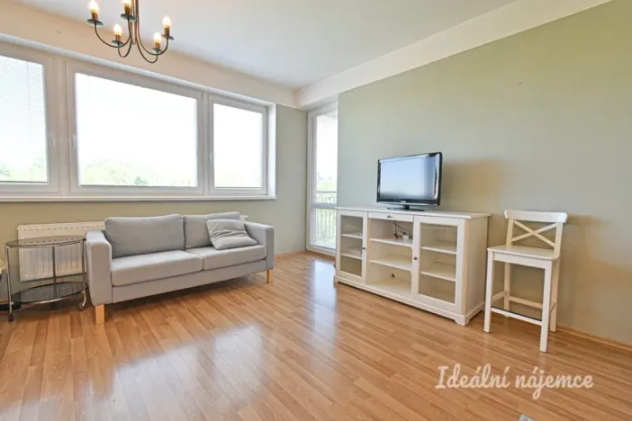 Pronájem bytu 2+kk, Brno - Žebětín, Říčanská, 47 m2