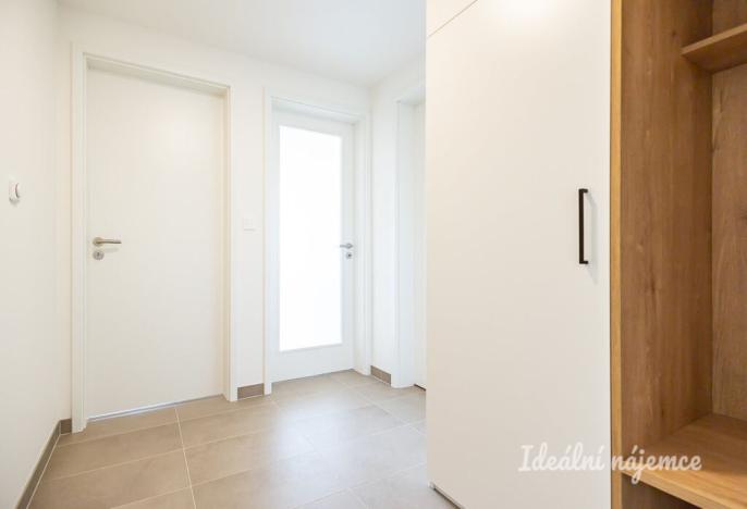 Pronájem bytu 2+kk, Praha - Kamýk, Zimova, 51 m2