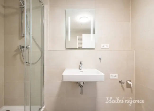 Pronájem bytu 2+kk, Praha - Kamýk, Zimova, 51 m2