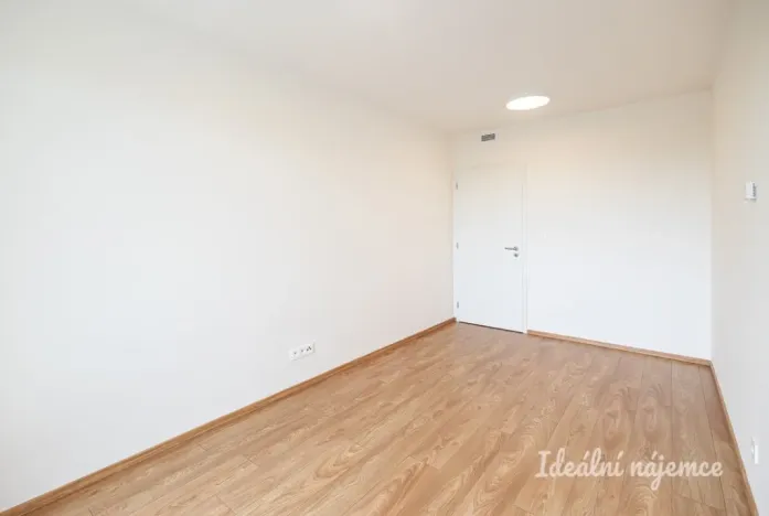 Pronájem bytu 2+kk, Praha - Kamýk, Zimova, 51 m2