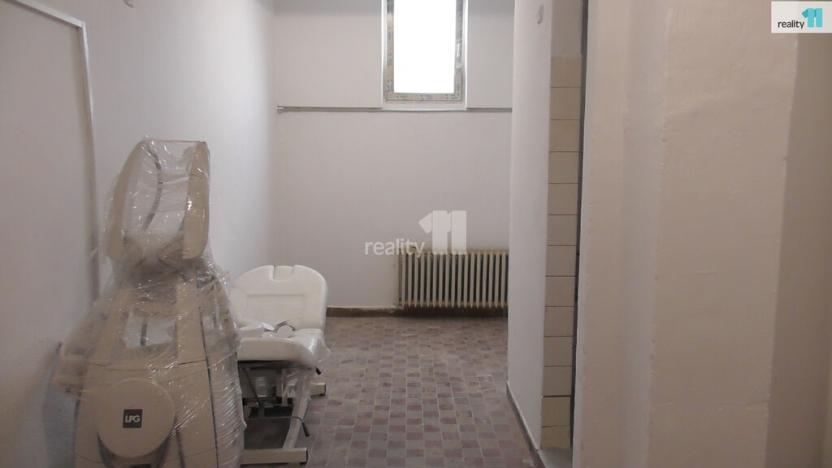 Pronájem restaurace, Ostrava - Poruba, Sokolovská, 65 m2