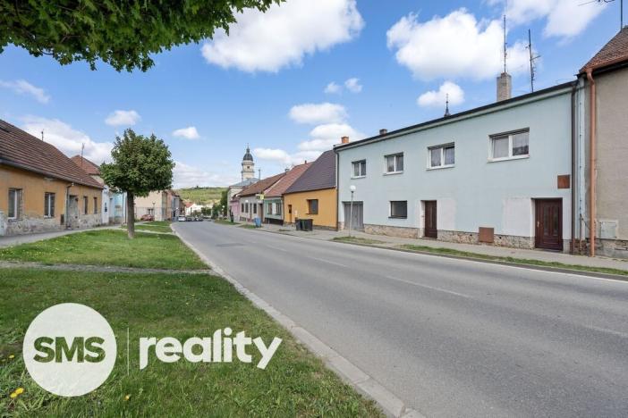 Prodej rodinného domu, Dolní Kounice, Hlavní, 450 m2