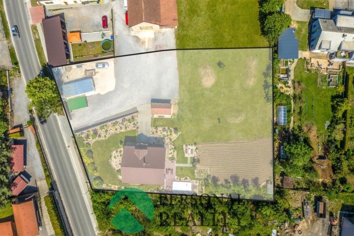 Prodej rodinného domu, Tachlovice, Karlštejnská, 208 m2