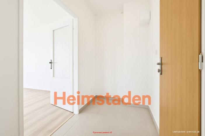 Pronájem bytu 1+kk, Havířov - Šumbark, nám. T. G. Masaryka, 41 m2