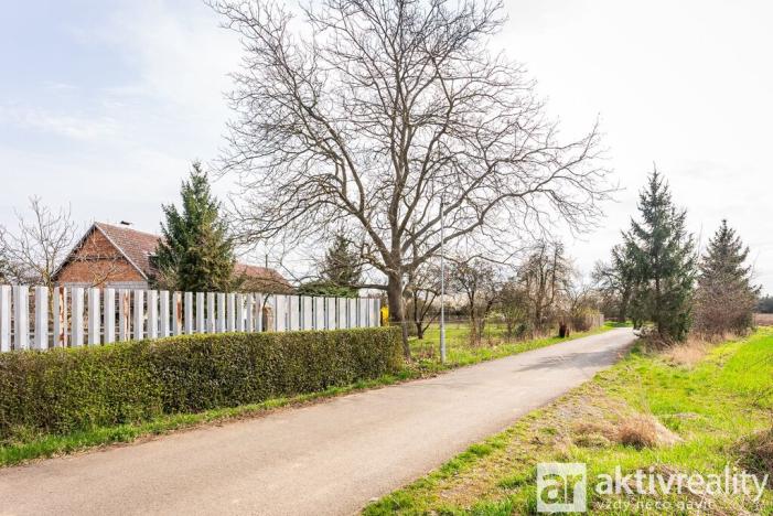 Prodej rodinného domu, Dolní Beřkovice - Vliněves, 127 m2