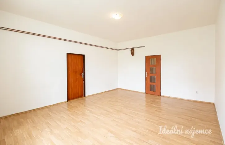 Pronájem bytu 2+kk, Praha - Vršovice, Tolstého, 56 m2