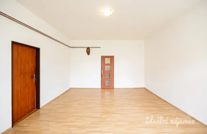 Pronájem bytu 2+kk, Praha - Vršovice, Tolstého, 56 m2