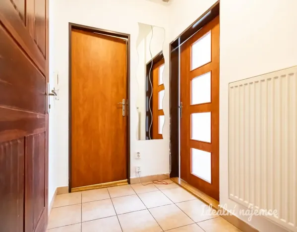 Pronájem bytu 2+kk, Praha - Vršovice, Tolstého, 56 m2