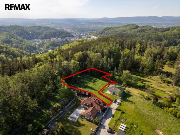 Prodej pozemku pro bydlení, Karlovy Vary, 3902 m2