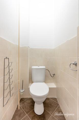 Pronájem bytu 1+1, Praha - Vršovice, Jakutská, 35 m2