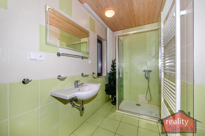 Prodej rodinného domu, Měčín - Petrovice, 160 m2