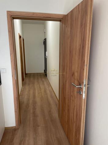 Prodej obchodního prostoru, Praha - Košíře, Plzeňská, 39 m2