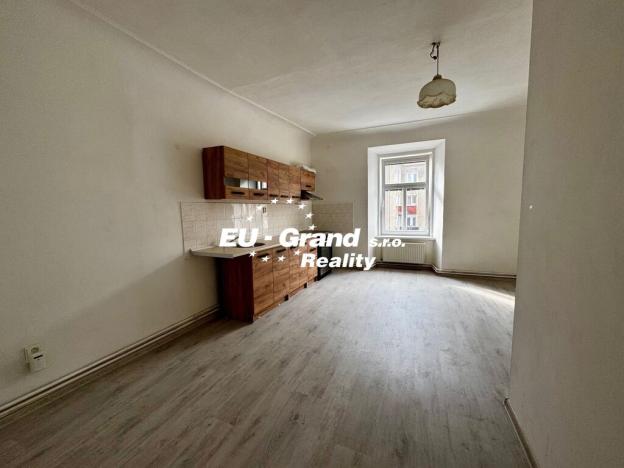 Pronájem bytu 2+1, Rumburk - Rumburk 1, Jiříkovská, 75 m2