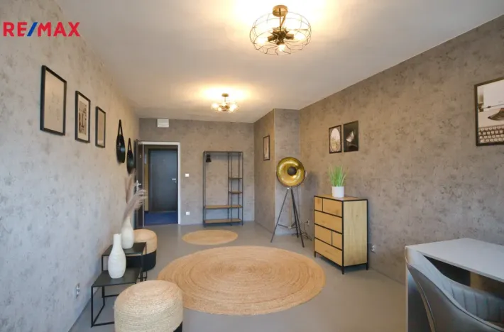 Pronájem kanceláře, Kopřivnice, Záhumenní, 21 m2